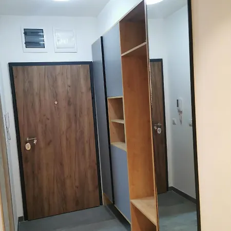 شقة Nest